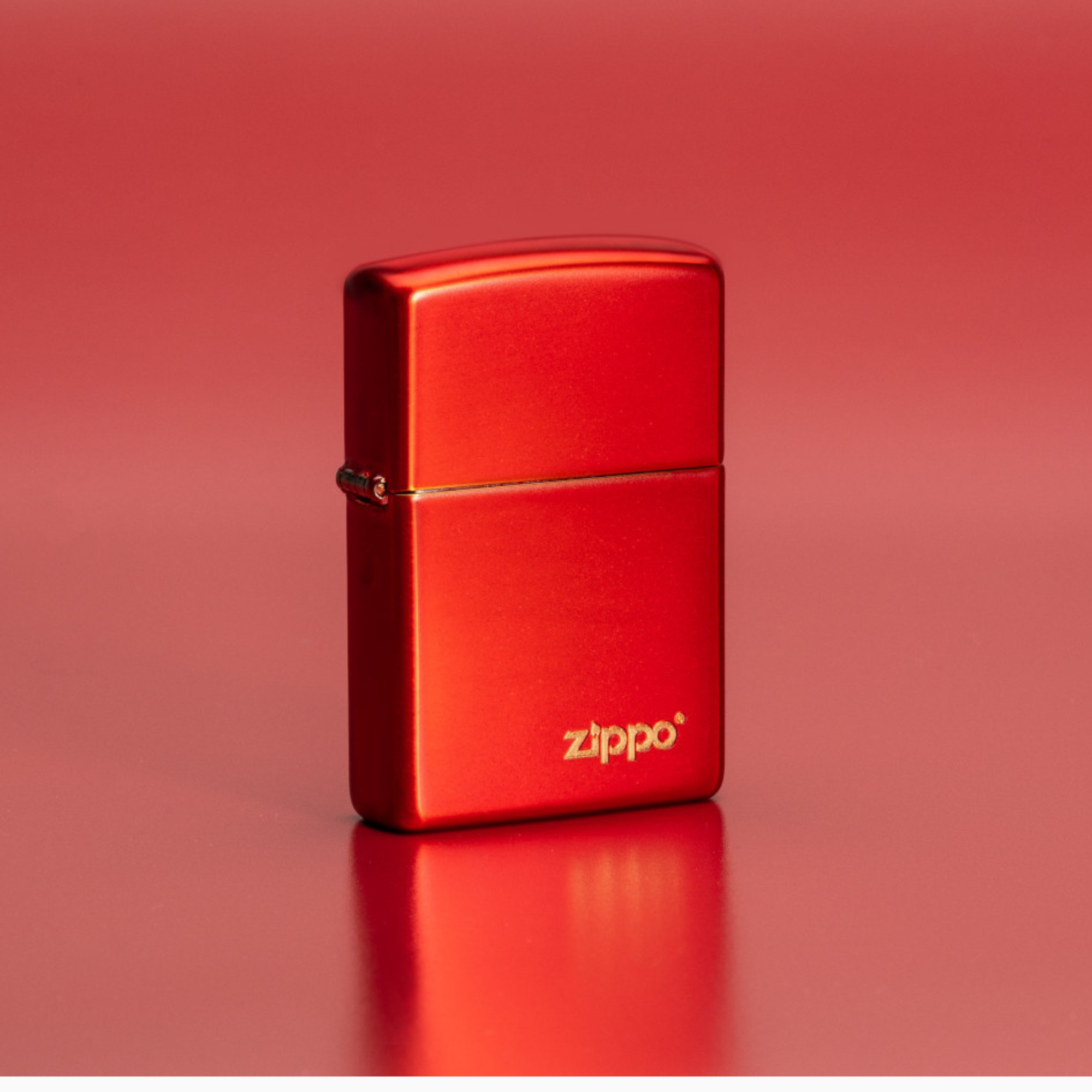 Classic Metallic Red Zippo Logo Windproof Lighter